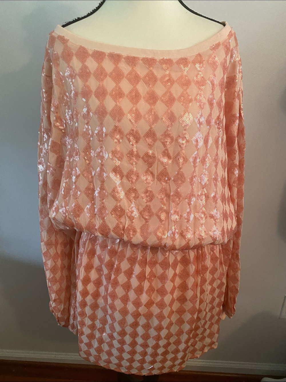 Chaser NWT  medium cooper sequined dress